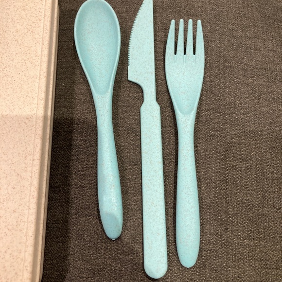 Good Wheat 3 Piece Tableware Utensil Travel Set - Picture 4 of 4